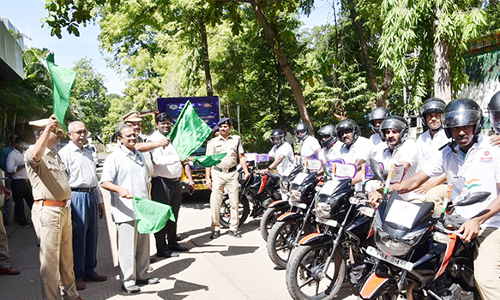 சுதந்திரதின சாதனை படக்காட்சி வாகனம்