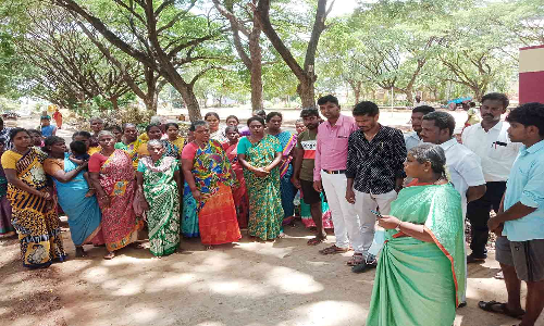 தொகுப்பு வீடு சீரமைப்பு பணி