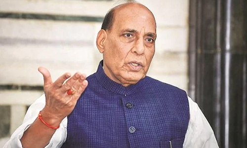 உள்நாட்டில் தயாரிக்கப்பட்ட ஆளில்லா தானியங்கி விமானம் வெற்றிகரமாக சோதனை: ராஜ்நாத் சிங் பாராட்டு