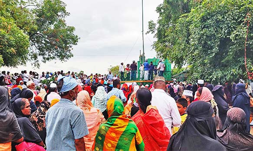 ஒட்டன்சத்திரம் அருகே சந்தனக்குட விழா