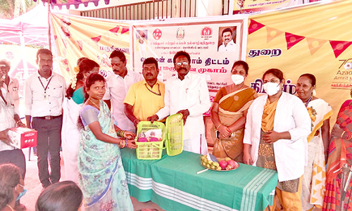 கர்ப்பிணி பெண்களுக்கு ஊட்டச்சத்து பெட்டகம்