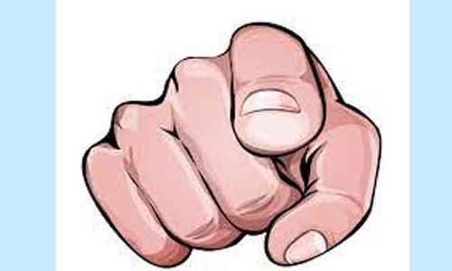 17 ஆண்டுகளாக பணிகள் நடைபெறவில்லை:அ.தி.மு.க. கவுன்சிலர் குற்றச்சாட்டு