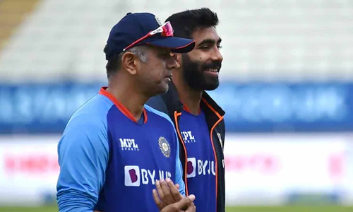 வேகப்பந்து வீரர் கேப்டனாக பணியாற்றுவது எளிது அல்ல- டிராவிட்