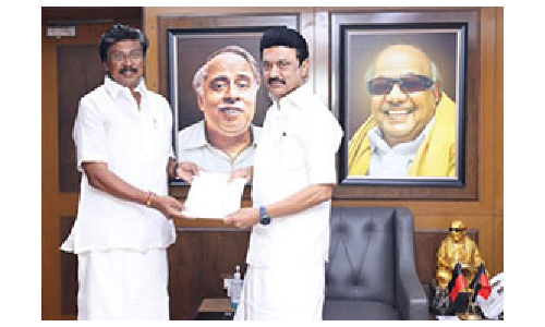 மெட்ரோ ரெயில் சேவை திட்டத்தை   ஓசூர் வரை நீட்டிக்கும் திட்டத்தை நிறைவேற்ற வேண்டும்-  முதல்-அமைச்சருக்கு, செல்லகுமார் எம்.பி. கோரிக்கை