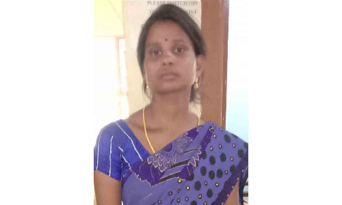 குடும்ப தகராறில் ஆத்திரம்:   தச்சு தொழிலாளி மண்டையை  உடைத்த மனைவி அதிரடி கைது