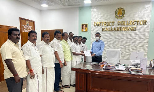 கள்ளக்குறிச்சி அரசு கல்லூரி கட்டிட  பணிகளை தொடங்க வேண்டும்:   கலெக்டரிடம்  செந்தில்குமார் எம்.எல்.ஏ. மனு