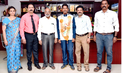 தடகள போட்டியில் திருச்சி பள்ளி மாணவர் சாதனை