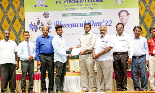 பெரம்பலூர் தனலட்சுமி சீனிவாசன் பாலிடெக்னிக்கில் பணி நியமன ஆணை வழங்கும் விழா