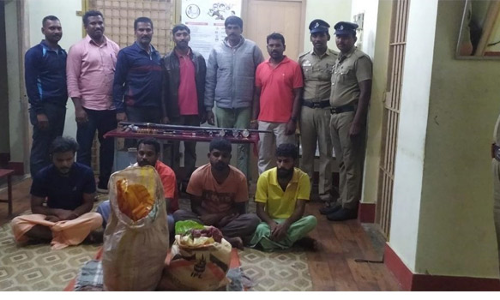 தேவாலாவில் மான் வேட்டையாடிய 4 பேர் கைது