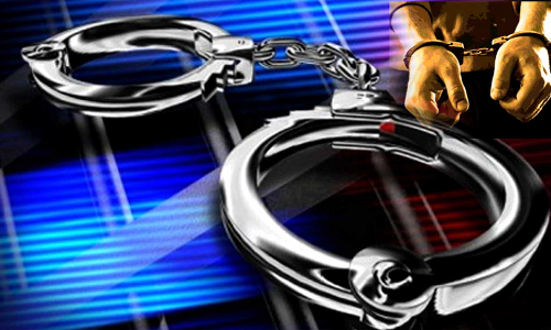 கஞ்சா, மது விற்ற 3 பேர் கைது