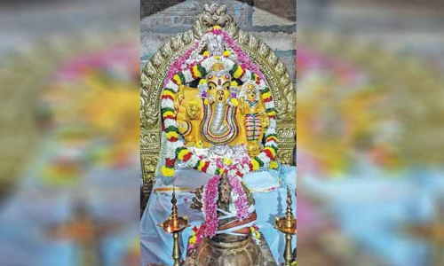 விநாயகர் கோவிலில் சிறப்பு அபிஷேகம்