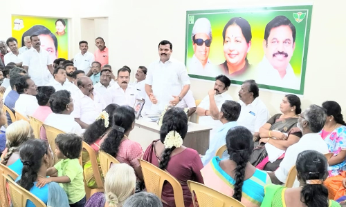 எடப்பாடி பழனிசாமி பொதுச்செயலாளர் ஆவதை தடுக்க முடியாது-திருச்சி ஆதரவாளர்கள் உறுதி