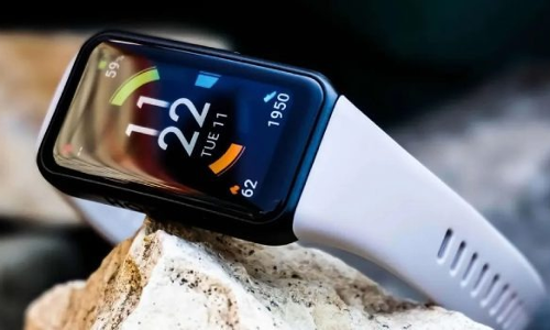 அசத்தல் அம்சங்களுடன் சியோமி பேண்ட் 7 ப்ரோ அறிமுகமானது