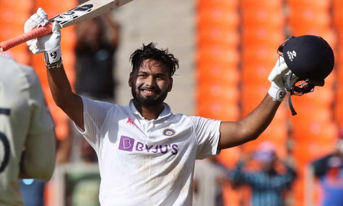 வெளிநாடுகளில் அதிக ரன் குவிப்பு - 69 ஆண்டுகால சாதனையை முறியடித்த ரிஷப் பண்ட்