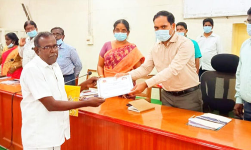 சிறந்த விவசாயிக்கான சான்றிதழ்