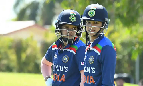 ஆஸ்திரேலிய பெண்கள் அணி சாதனையை முறியடித்த இந்திய பெண்கள் அணி