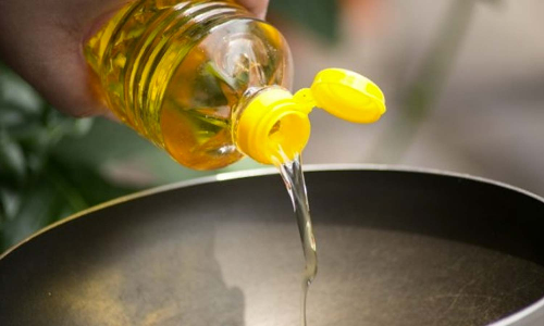 லிட்டர் எதனால் எடையானது?