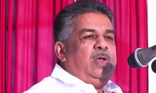 அரசியல் சாசனம் குறித்து சர்ச்சை பேச்சு - கேரள மந்திரி சஜி செரியன் திடீர் ராஜினாமா