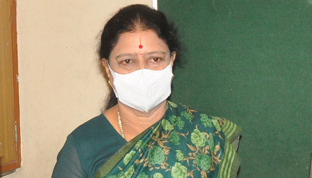 அ.தி.மு.க. தலைமை கழகத்தை கைப்பற்றுவேன்- சசிகலா ஆவேசம் அ.தி.மு.க. தலைமை கழகத்தை கைப்பற்றுவேன்- சசிகலா ஆவேசம்