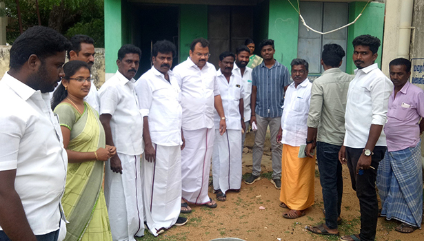 ஊராட்சி ஒன்றிய பள்ளியில் மாநிலங்களவை உறுப்பினர் ஆய்வு ஊராட்சி ஒன்றிய பள்ளியில் மாநிலங்களவை உறுப்பினர் ஆய்வு