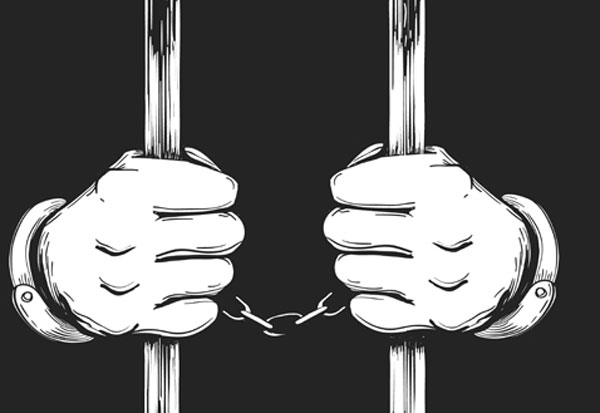 இளம்பெண்ணிடம் அத்துமீறிய வழிபாட்டுத்தல ஊழியர் கைது