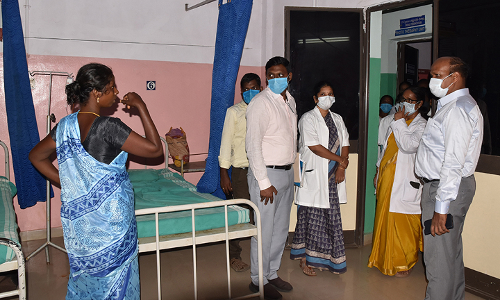 கடலூர் அருகே ஆதிதிராவிடர் மாணவர் விடுதியில் கலெக்டர் ஆய்வு