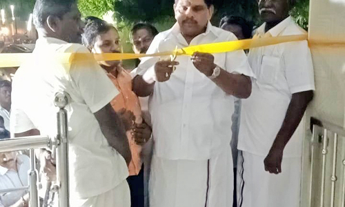 ஆறுமுகநேரியில் வாலிபர் சங்க கட்டிடம்-அமைச்சர் அனிதா ராதாகிருஷ்ணன் திறந்து வைத்தார்