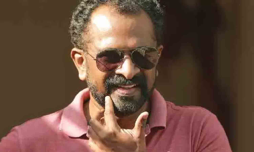 இளம்பெண்கள் முன்பு நிர்வாண நடனம் ஆடிய கும்கி பட நடிகர்