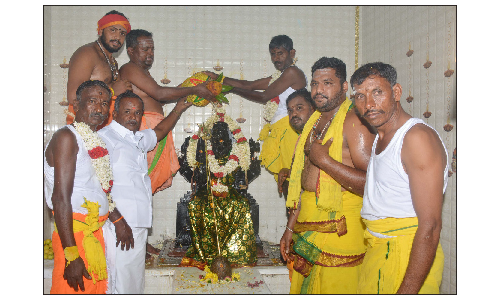 பழையபேயனப்பள்ளி கிராமத்தில்  ஸ்ரீ மகா மாரியம்மன் கோவில் கும்பாபிஷேக விழா