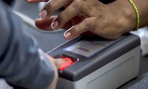 தாசில்தார் அலுவலகங்களில் ஆதார் பதிவில் கைரேகை புதுப்பித்தல் சிறப்பு முகாம் நாளை நடக்கிறது