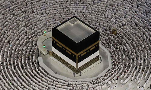 ஹஜ் பயணிகளால் மீண்டும் களை கட்டிய மெக்கா