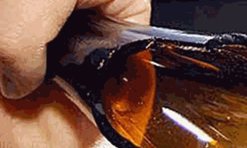 காரமடையில் வாலிபருக்கு பீர் பாட்டில் குத்து