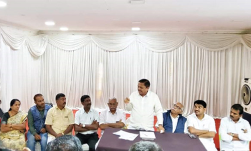 தமிழகத்தில் காடுகளின் பரப்பளவை 33 சதவீதம் உயா்த்துவதே அரசின் இலக்கு-வனத்துறை அமைச்சா் ராமசந்திரன் பேச்சு