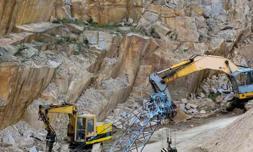 54 குவாரிகளிலும் விதிமீறல்கள் கண்டுபிடிப்பு- 13 குவாரிகளை மூட நோட்டீஸ்