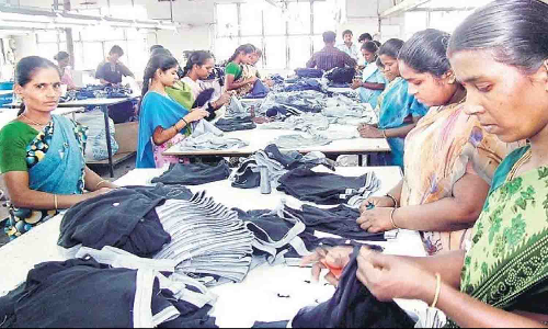 ஆகஸ்ட் மாதம் உள்நாட்டு ஆடை உற்பத்தி எழுச்சி பெற வாய்ப்பு