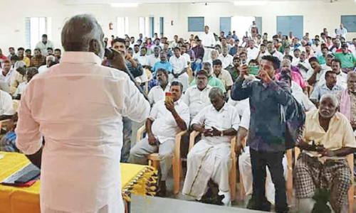 பழவேற்காட்டில் ரூ.400 கோடியில் மீன்பிடி துறைமுகம் அமைக்க கருத்து கேட்பு கூட்டம்