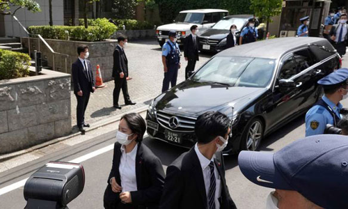 மறைந்த முன்னாள் பிரதமர் ஷின்சோ அபேவின் உடல் டோக்கியோ வந்தடைந்தது