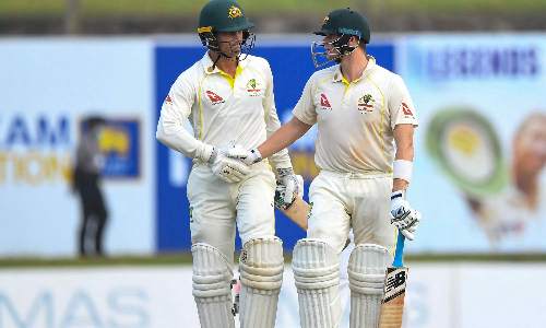 இலங்கைக்கு எதிரான 2-வது டெஸ்ட்: முதல் இன்னிங்சில் ஆஸ்திரேலியா 364 ரன்களுக்கு ஆல் அவுட்