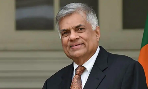 அதிபர் மாளிகையை தொடர்ந்து பிரதமர் இல்லத்தை முற்றுகையிட்ட போராட்டக்காரர்கள்