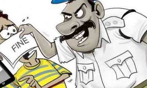 30 கி.மீ. வேகத்துக்கு மேல் செல்ல கூடாது:  தொப்பூர் மலைப்பாதையில் அதிவேகமாக சென்ற   6,693 வாகனங்களுக்கு அபராதம் விதிப்பு-  40 லட்சத்து 60 ஆயிரத்து 25 ஆயிரம் ரூபாய் வசூல்