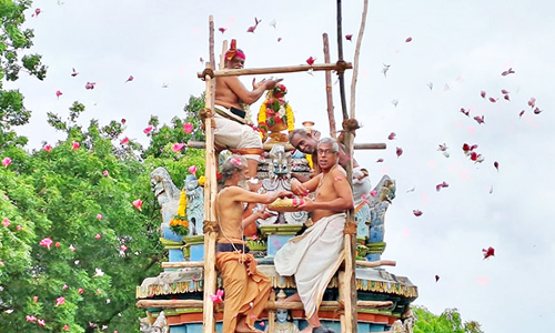 கீழப்பாவூர் கிருஷ்ணன் கோவிலில் வருசாபிஷேகம்