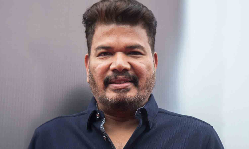 இயக்குனர் ஷங்கருடன் இணையும் ஹிருத்திக் ரோஷன்-ராம்சரண்