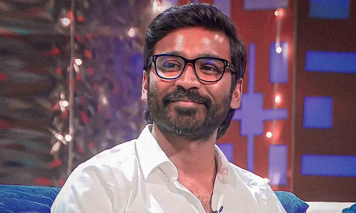 தனுஷை சந்திக்க இந்தியா வரும் ஹாலிவுட் இயக்குனர்கள்