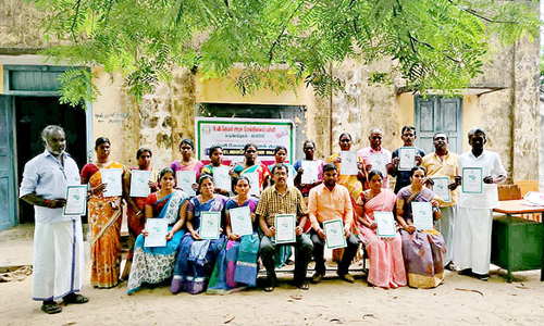 அரசு பள்ளிக்கு சி.சி.டி.வி காமிரா மற்றும் இன்வெர்ட்டர் வழங்கல்