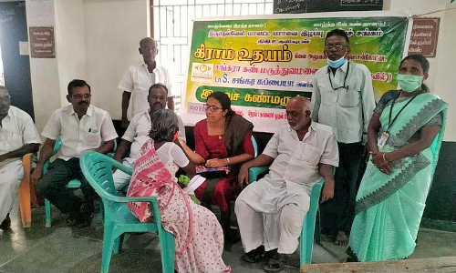 இலவச கண் சிகிச்சை முகாம்