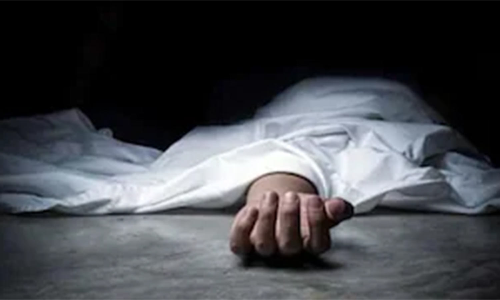 ஈரோடு போலீஸ்காரரின் தாயும் பலி