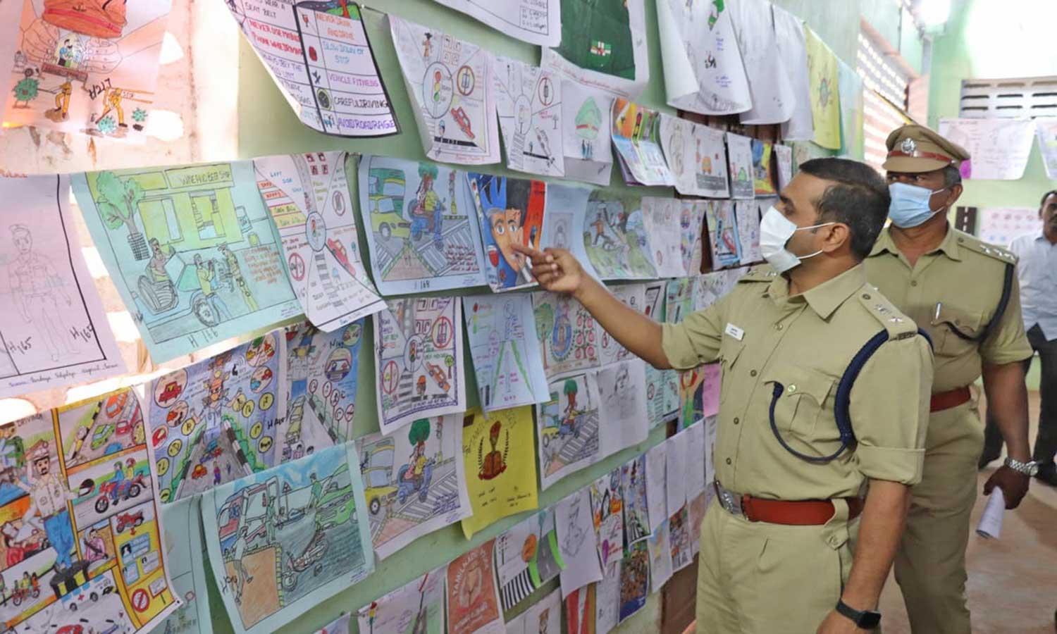 காவல் உதவி செயலி ஆப்பை பயன்படுத்தி புகார் அளித்தால் உடனடி நடவடிக்கை