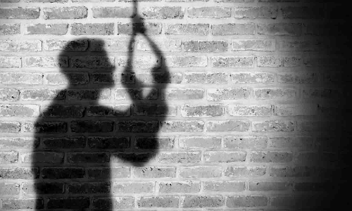 அவினாசியில் முதியவர் தற்கொலை