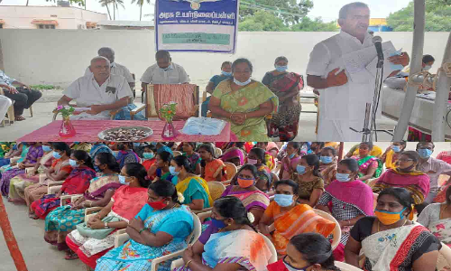 கருகம்பாளையம் அரசு பள்ளியில் மேலாண்மை குழு கூட்டம்