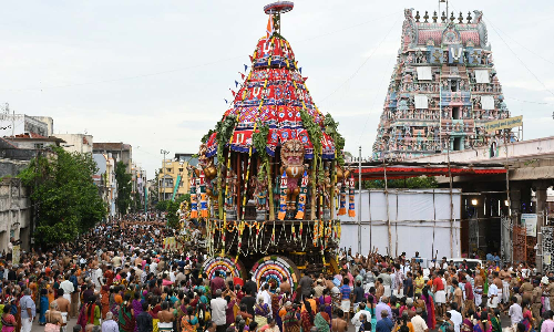 திருவல்லிக்கேணி பார்த்தசாரதி கோவிலில் இன்று தேரோட்டம்